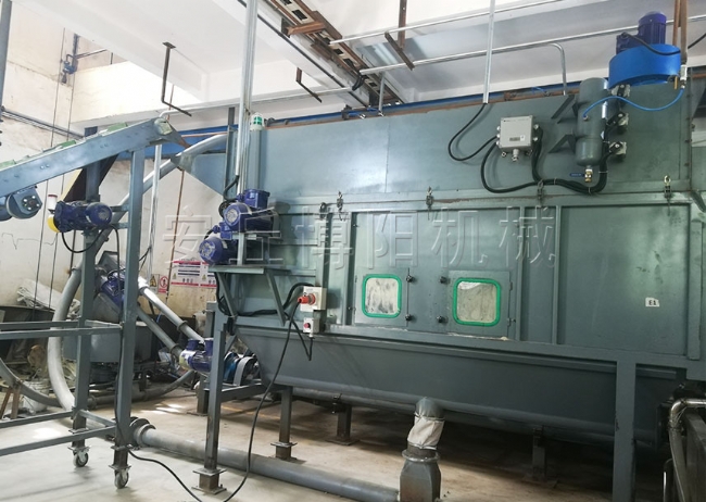 自動拆包機+管鏈輸送機+廢袋清洗裝置